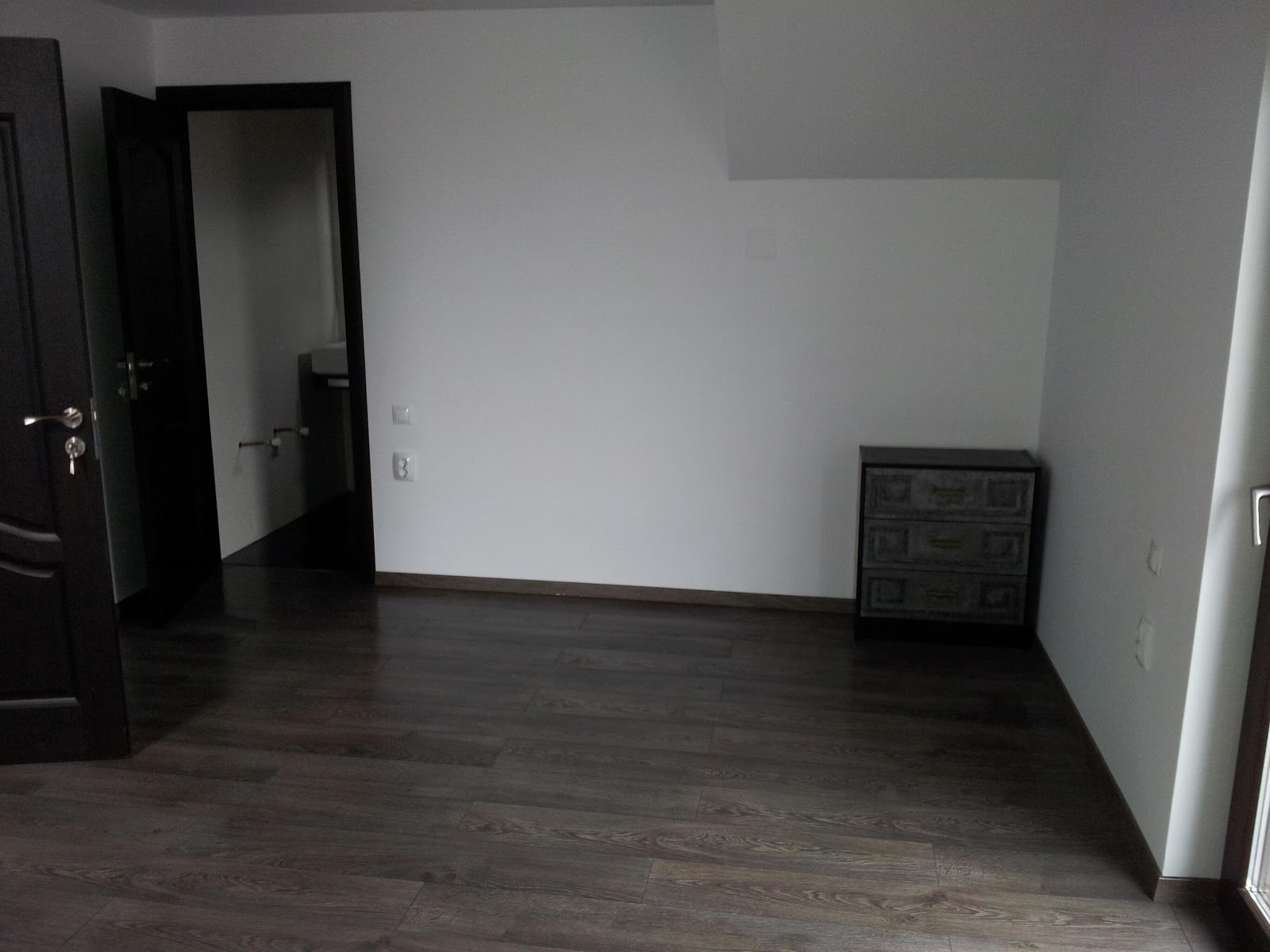 Empty Apartment Bedroom empty dark bedroom | shoe800 Empty Apartment Bedroom empty dark bedroom | shoe800