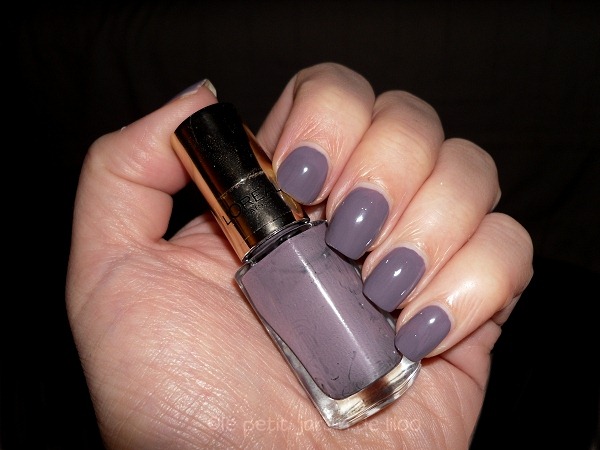 003-loreal-paris-color-riche-parisian-rooftop-mini-nail-polishes-review-swatches-