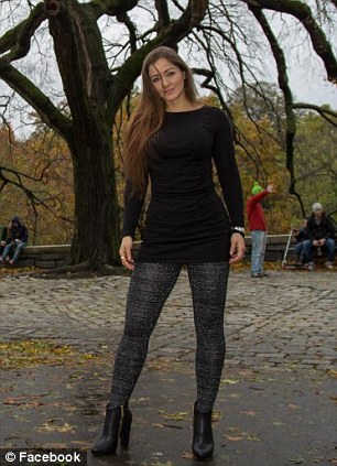 Nana Gouvea 灾区拍写真图片