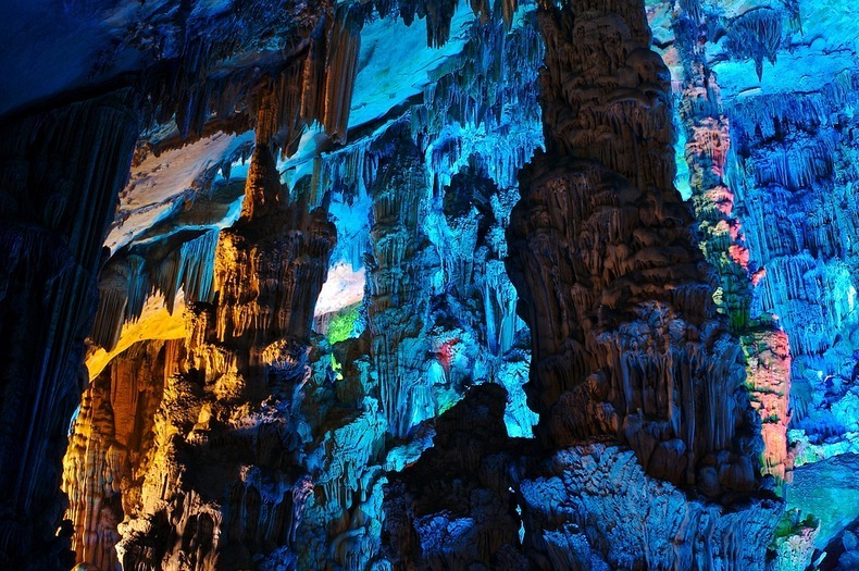 reed-flute-cave-7