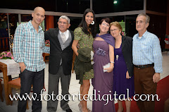 Fotos do evento Priscila e Eduardo. Foto numero 313 do estudio Foto Arte Digital, de Itaborai, RJ, que faz fotografia de casamentos (fotos de casamento), fotos de aniversario (fotografia de aniversario), fotos de 15 anos, fotos de criancas (fotografia infantil), fotos de eventos sociais, videos de casamento, videos de 15 anos, videos de making-of, videos de aniversario, video infantil (video de criancas) e videos de eventos sociais. Fotojornalismo e videojornalismo em Itaborai, RJ.