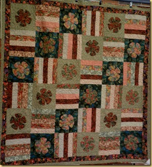 24.04.12 Autumn Flower quilt