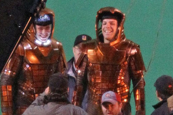 Star Trek 2 more set photos 01