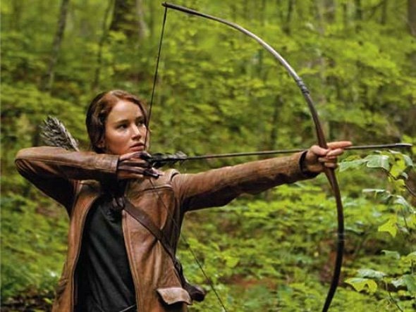 Jennifer Lawrence nyíllal