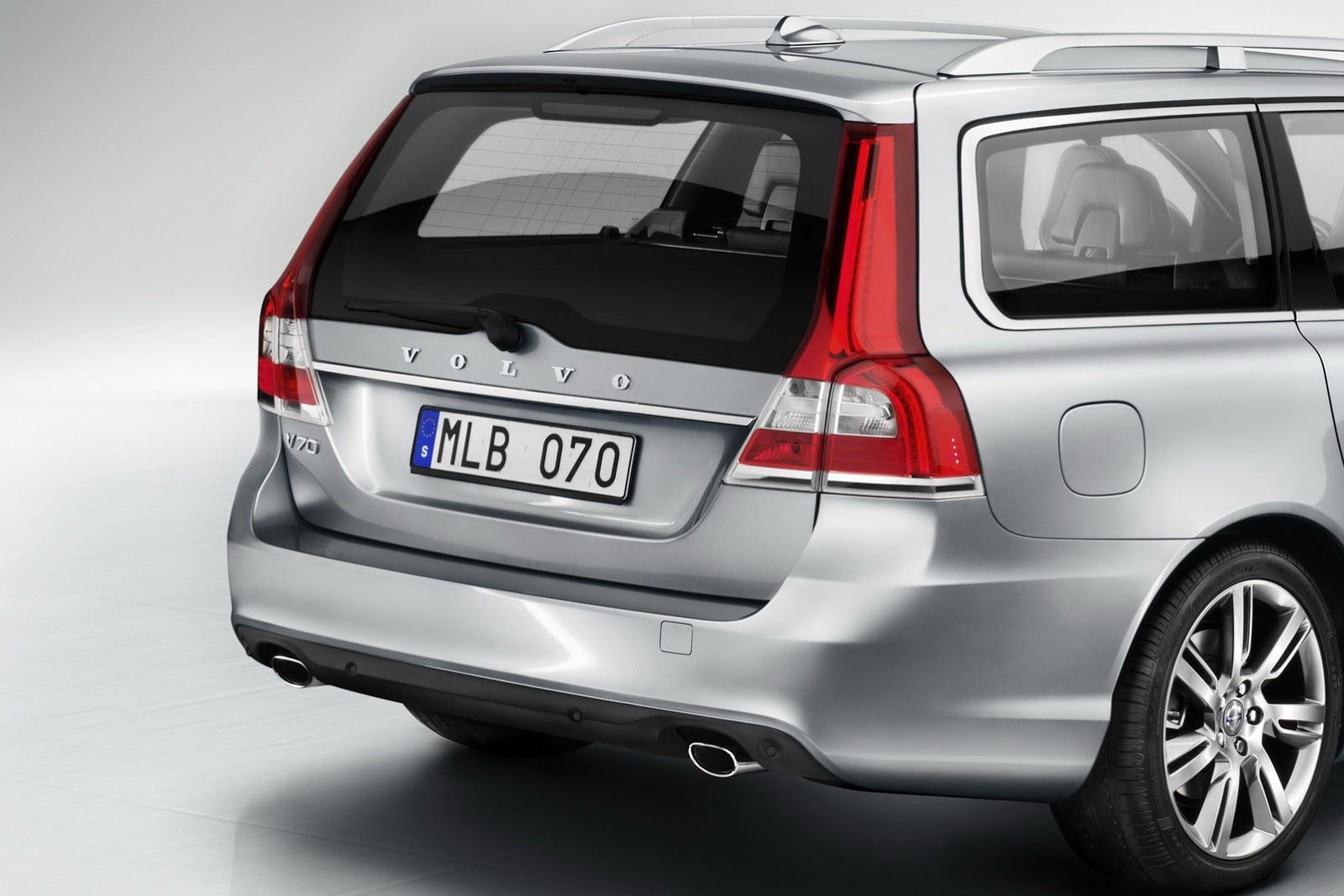 [2014-Volvo-S80-V70-XC70-12%255B2%255D.jpg]