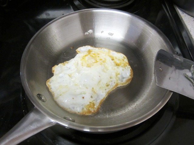 [fried%2520egg%2520avocado%2520093%255B4%255D.jpg]