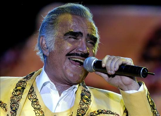 [Vicente-Fernndez---Volver-volver6.jpg]