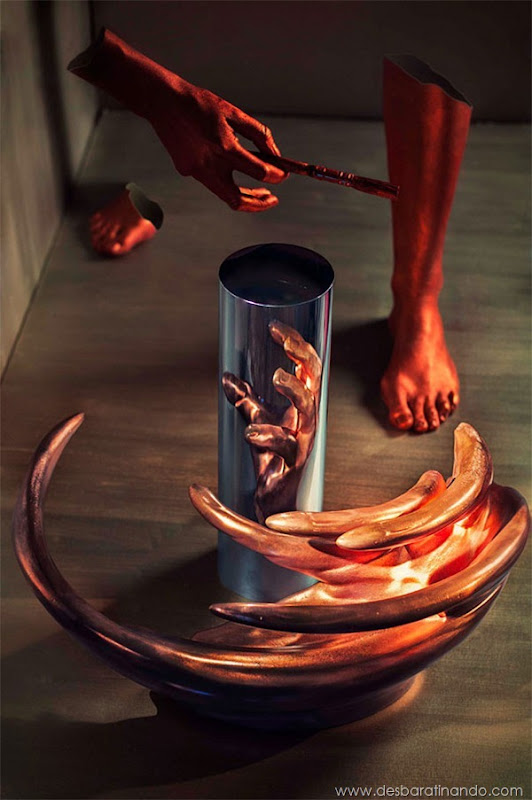 esculturas-perspectiva-anamorphic-sculptures-jonty-hurwitz-desbaratinando (1) esculturas-perspectiva-anamorphic-sculptures-jonty-hurwitz-desbaratinando (1)