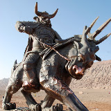 Flaming mountains - statue boeuf et cheval Flaming mountains - statue boeuf et cheval