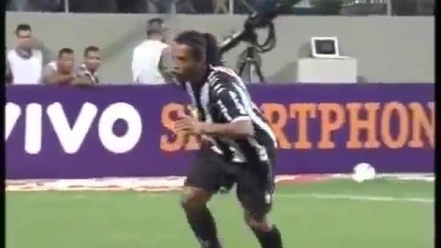 [golazo%2520ronaldinho%255B3%255D.jpg]