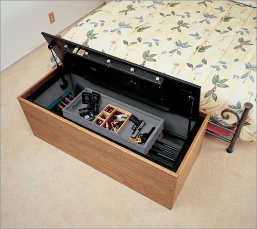 [AMSEC-Bench_Concealed-Gun-Safe-with-Optional-Cushion-Seat%257Eimg%257EASY%257EASY1053_l%255B3%255D.jpg]