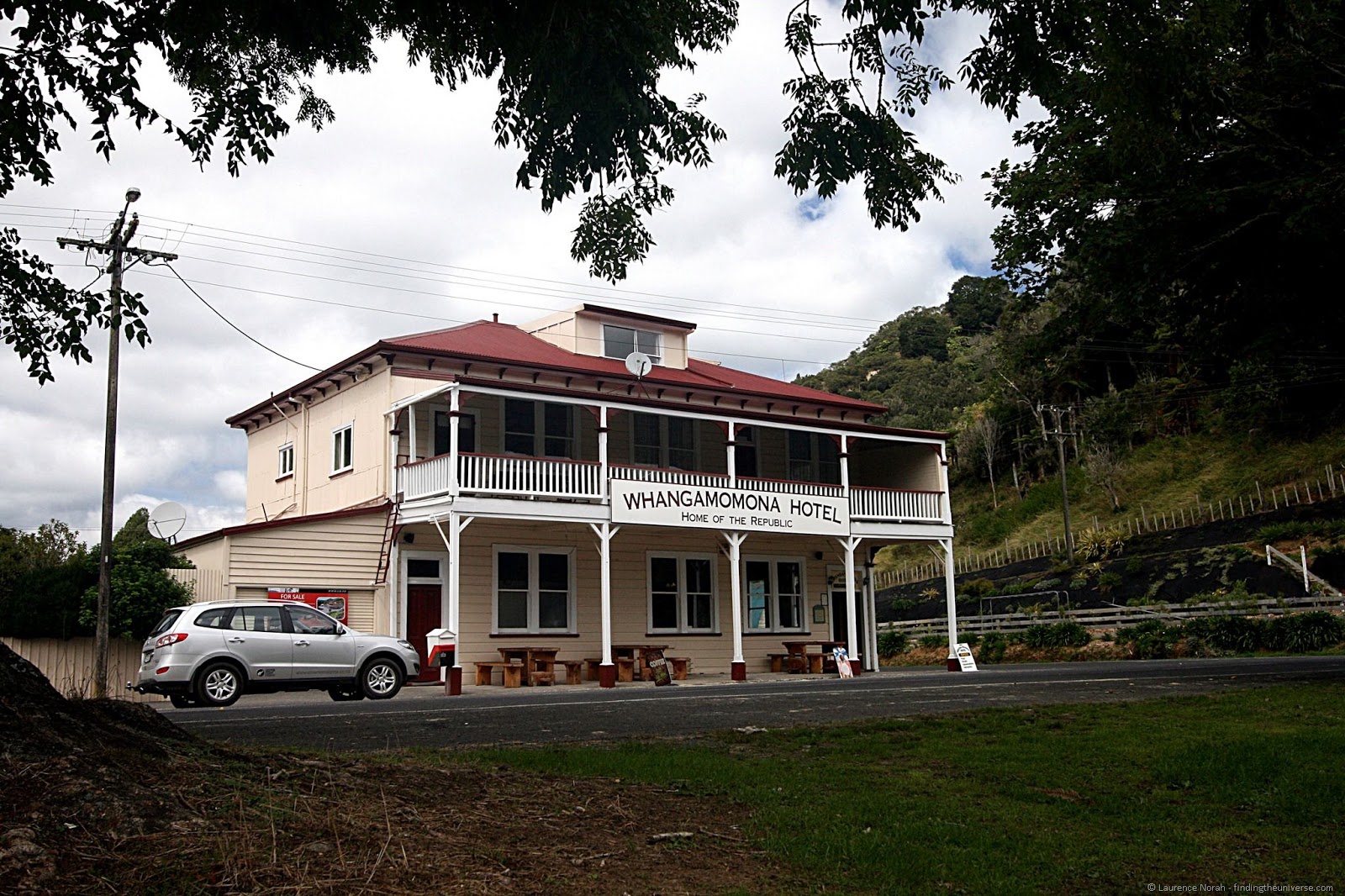 [Whangamomna%2520Hotel%2520New%2520Zealand%255B3%255D.jpg]