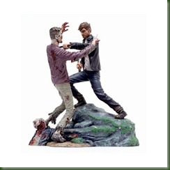 the-walking-dead-statue-rick-grimes-vs-zombie-20-cm