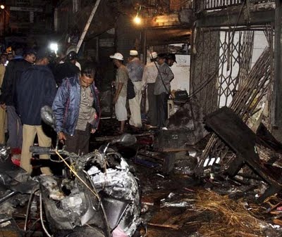 MUMBAI BOMB BLAST LATEST JULY WALLPAPERS 2011