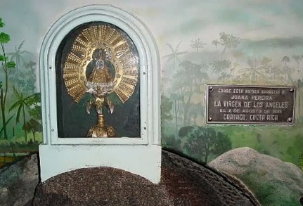[patrona%2520costa%2520rica%255B4%255D.jpg]