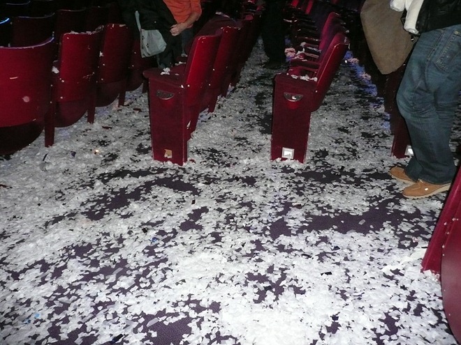 В антракте "Slava's Snow Show"