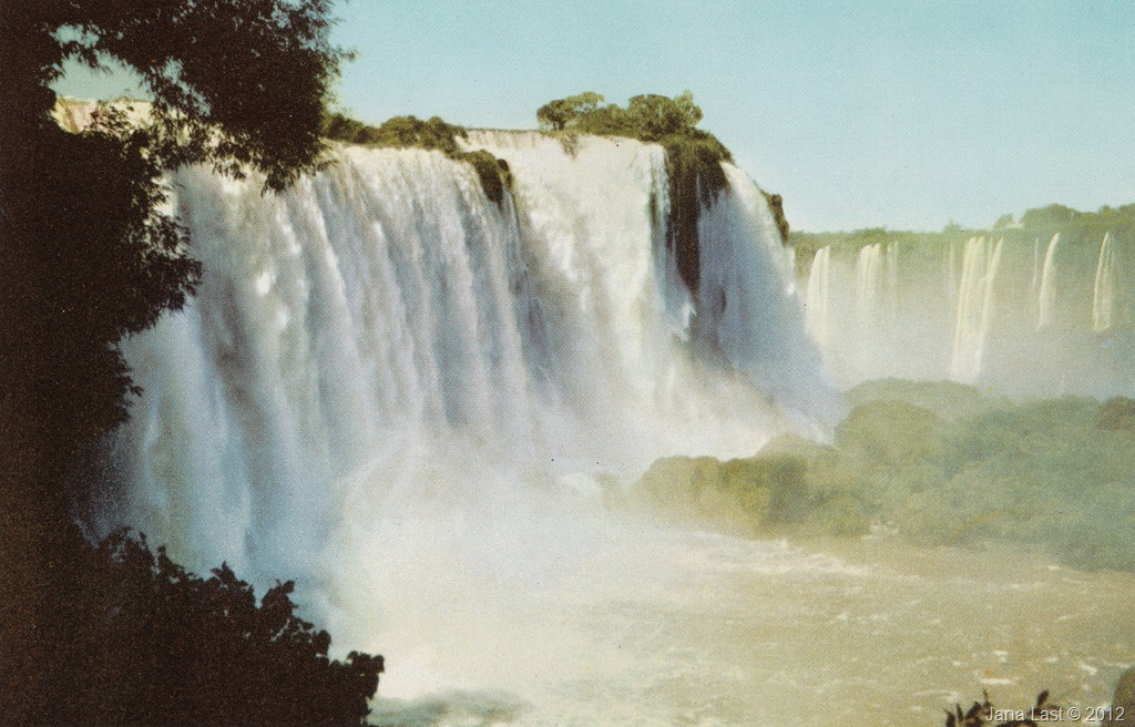 [Iguacu%2520Falls%252C%2520Brazil%2520Postcard%2520pg.%25201%255B5%255D.jpg]