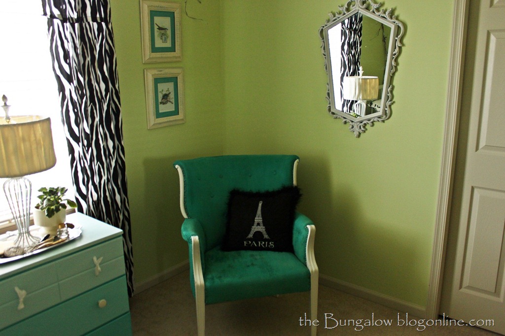 [green%2520and%2520aqua%2520room%255B5%255D.jpg]