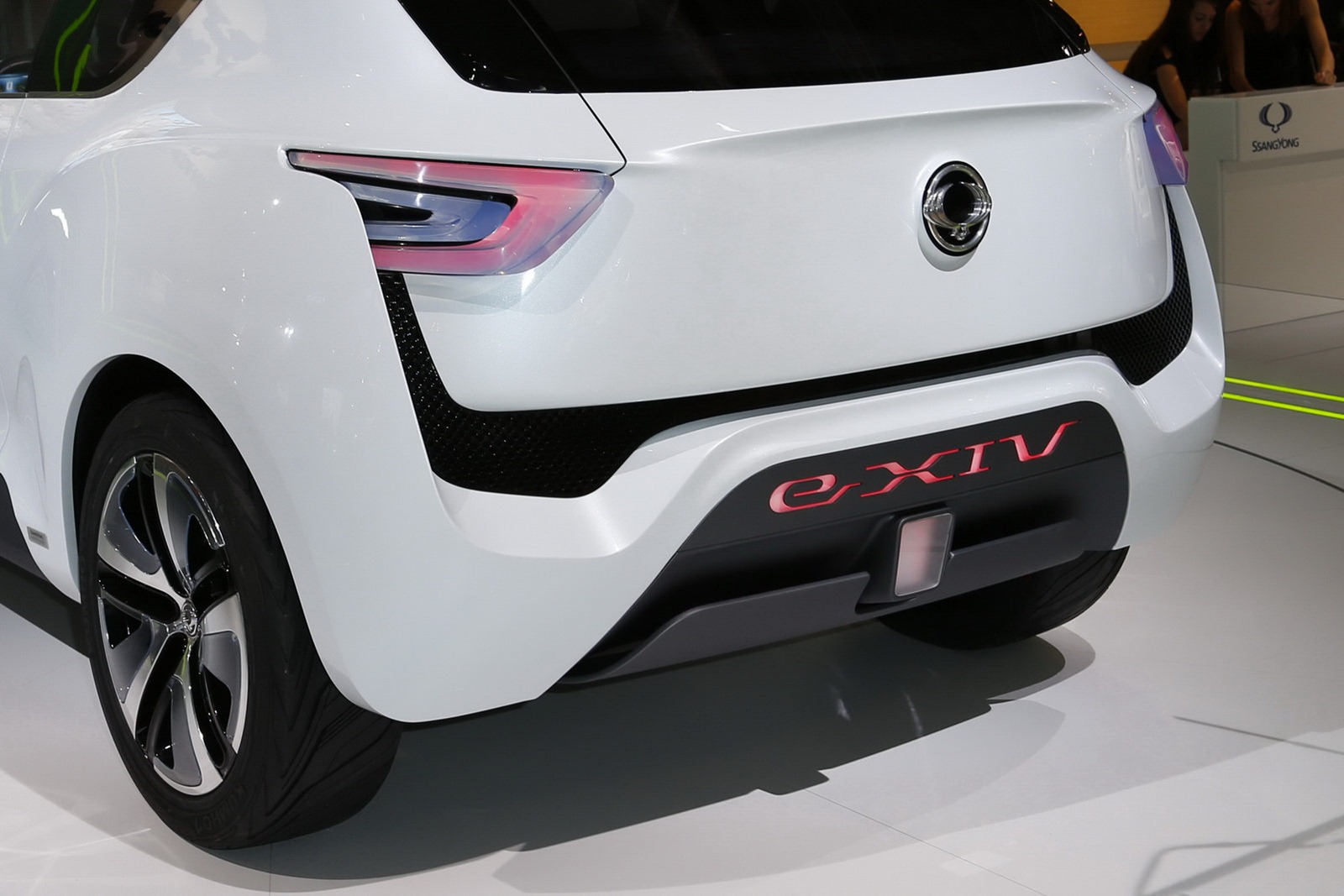 [SsangYong-e-XIV-458%255B2%255D.jpg]