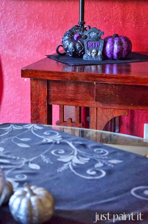 [Halloween-Dining-Room-C%255B2%255D.jpg]