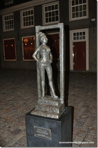 Amsterdam. Detalles. Monumento a las prostitutas - DSC_0185