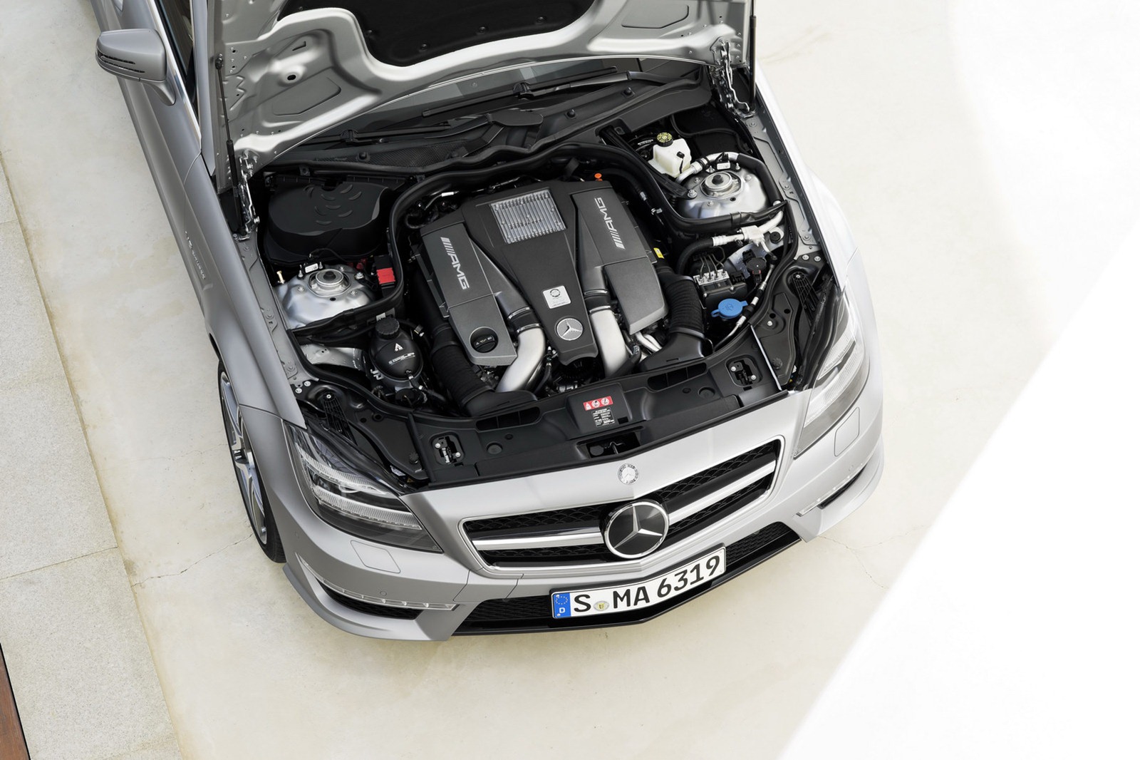 Mercedes-CLS-63-AMG-Shooting-Brake-007[2].jpg