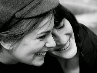 [Friendship-Women-Caring-Love-Sharing%255B4%255D.jpg]