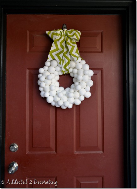 winter-snowball-wreath-1a