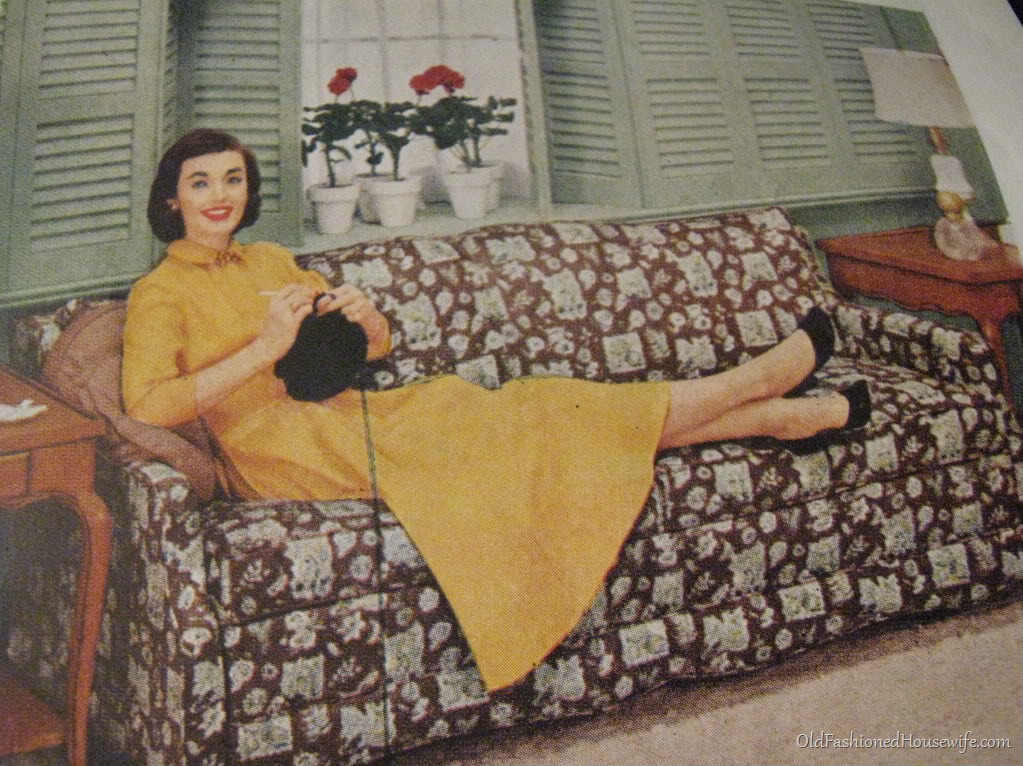 [couch20.jpg]