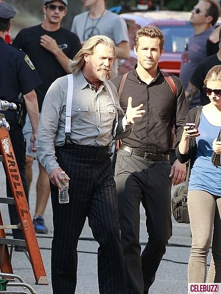 Jeff Bridges és Ryan Reynolds az R.I.P.D. forgatásán 03