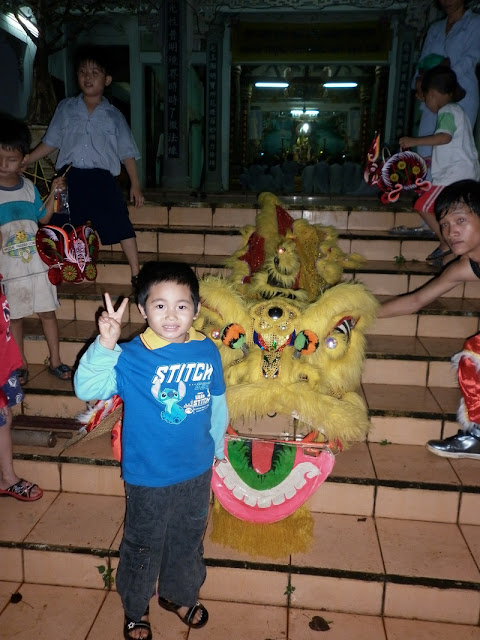 TrungThu2011KhanhVan_19.jpg