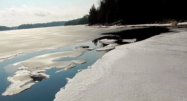 [thawing-lake-ice%255B4%255D.jpg]