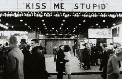 [kissmestupid%255B4%255D.jpg]