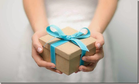 Giveaways-main-pic Giveaways-main-pic