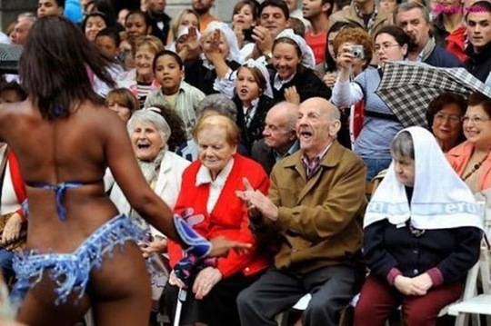 [viral-picdump-pics-50780f%255B2%255D.jpg]