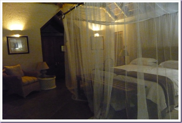 Thornybush-Game-Lodge-Hoedspruit-África-do-Sul-Reserva-Hotel-Cama Thornybush-Game-Lodge-Hoedspruit-África-do-Sul-Reserva-Hotel-Cama