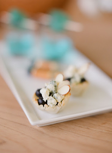 Thomas John created these small filo dough tartlets. Their almond, blue cheese, and blueberry filling looks amazing. Thomas John created these small filo dough tartlets. Their almond, blue cheese, and blueberry filling looks amazing.