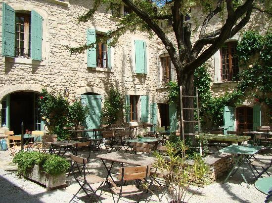[terrassedupetitcafe14.jpg]