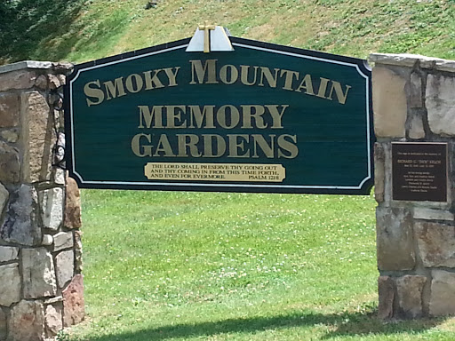 Smokey Mountain Cemetery