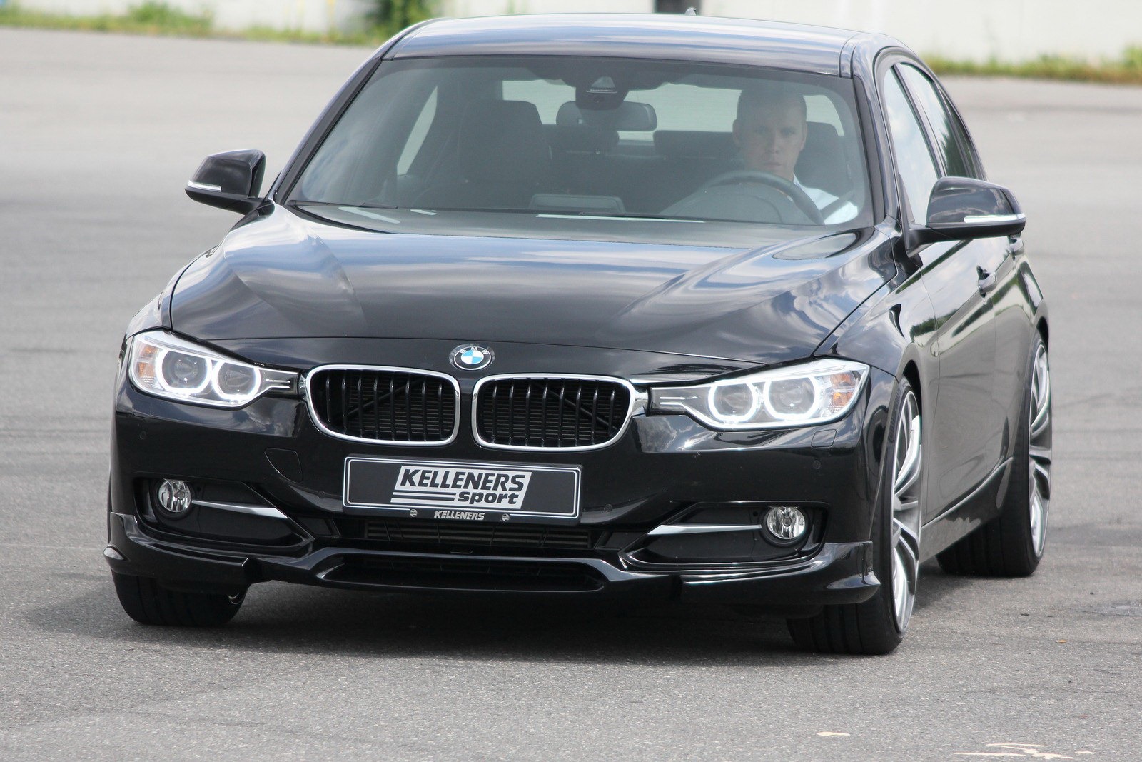 [Kelleners-Sport_BMW-F30_without-M-package_17%255B2%255D.jpg]