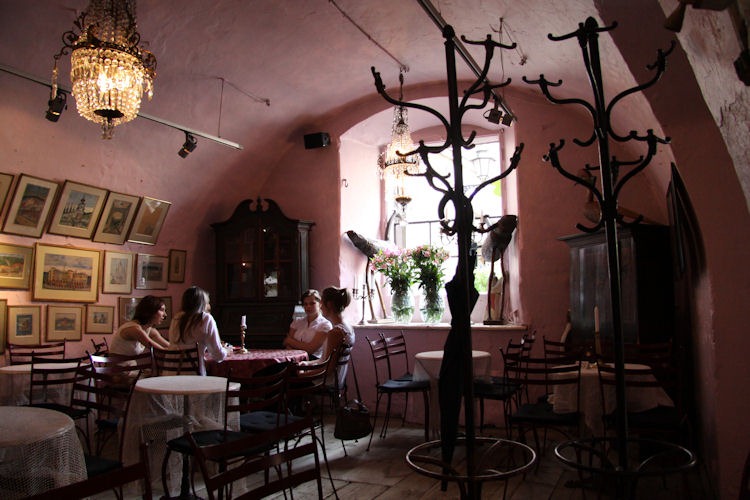 [IMG_47765.jpg]