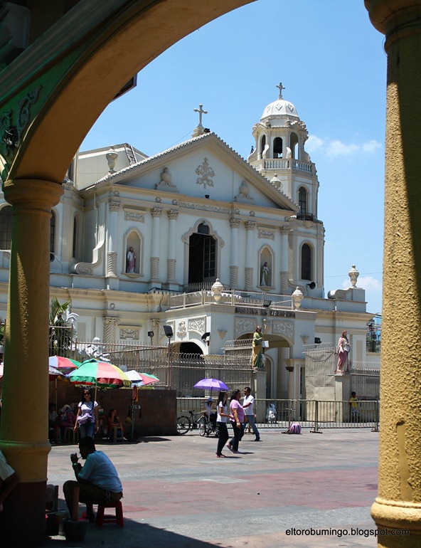 [quiapo%2520church%25202%255B4%255D.jpg]