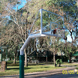 Nuevas Jirafas cancha de Basquet Parque unzué - Junio de 2011