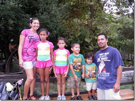 [9.11.12-grizzly-rapids-gian-elissa-e.jpg]