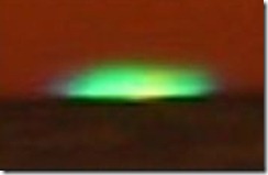 800px-Inferior_Mirage_green_flash 800px-Inferior_Mirage_green_flash