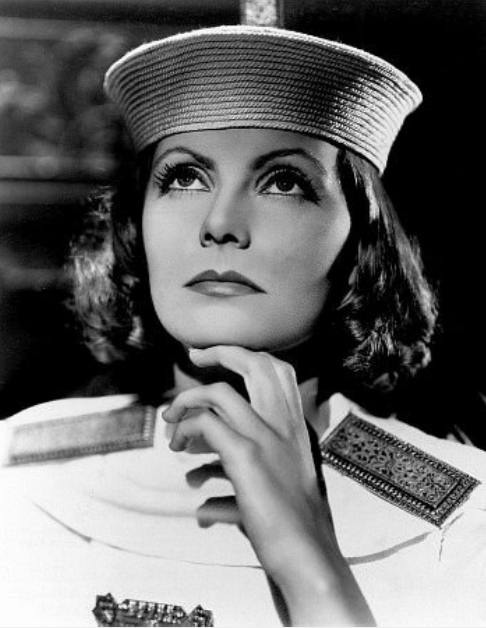 [GRETA%2520GARBO%2520THE%2520PAINTED%2520VEILA%25201934%2520003%255B5%255D.jpg]