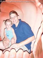 [Disney%2520Vacation%25202009%2520346%255B4%255D.jpg]