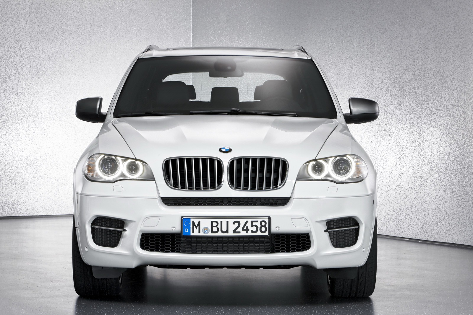 [BMW-X5-M50d-3%255B2%255D.jpg]