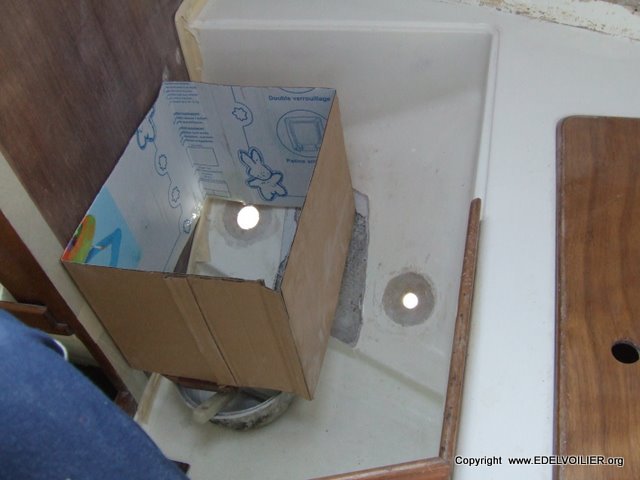 Futur emplacement du WC Chimique en lieu et place du WC Marin