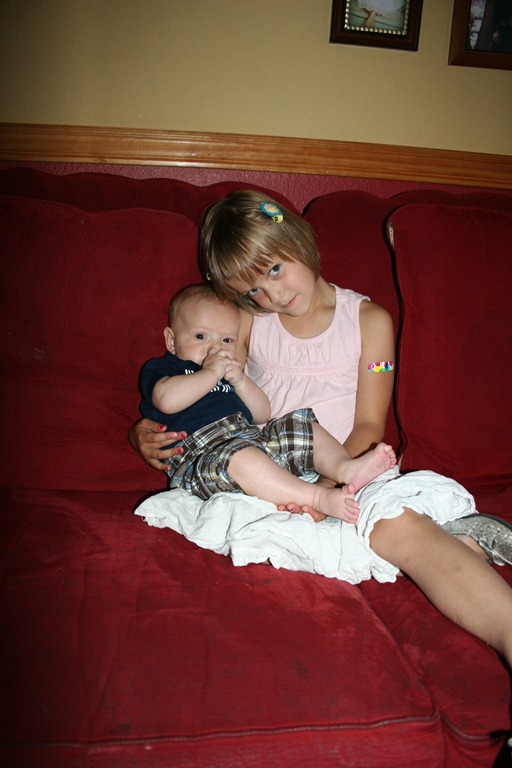 [2012-05-18%2520Kahlen%2520and%2520Shane%2520%25281%2529%255B5%255D.jpg]